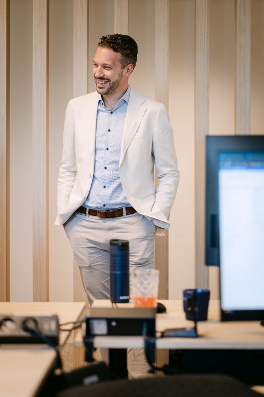 One of our ACEN Managing Partners talking at the Kontich office.